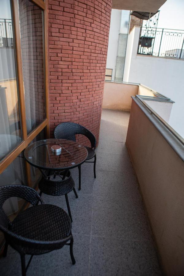 Legend Hotel Tiflis Exterior foto