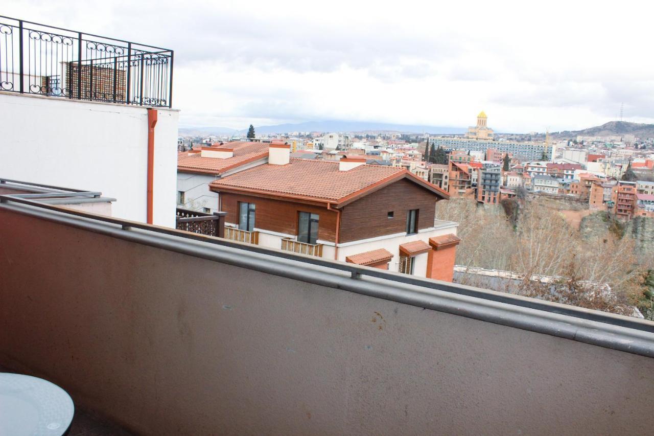 Legend Hotel Tiflis Exterior foto